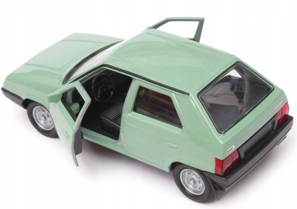Skoda Favorit Welly 1:34 - obrazek 2